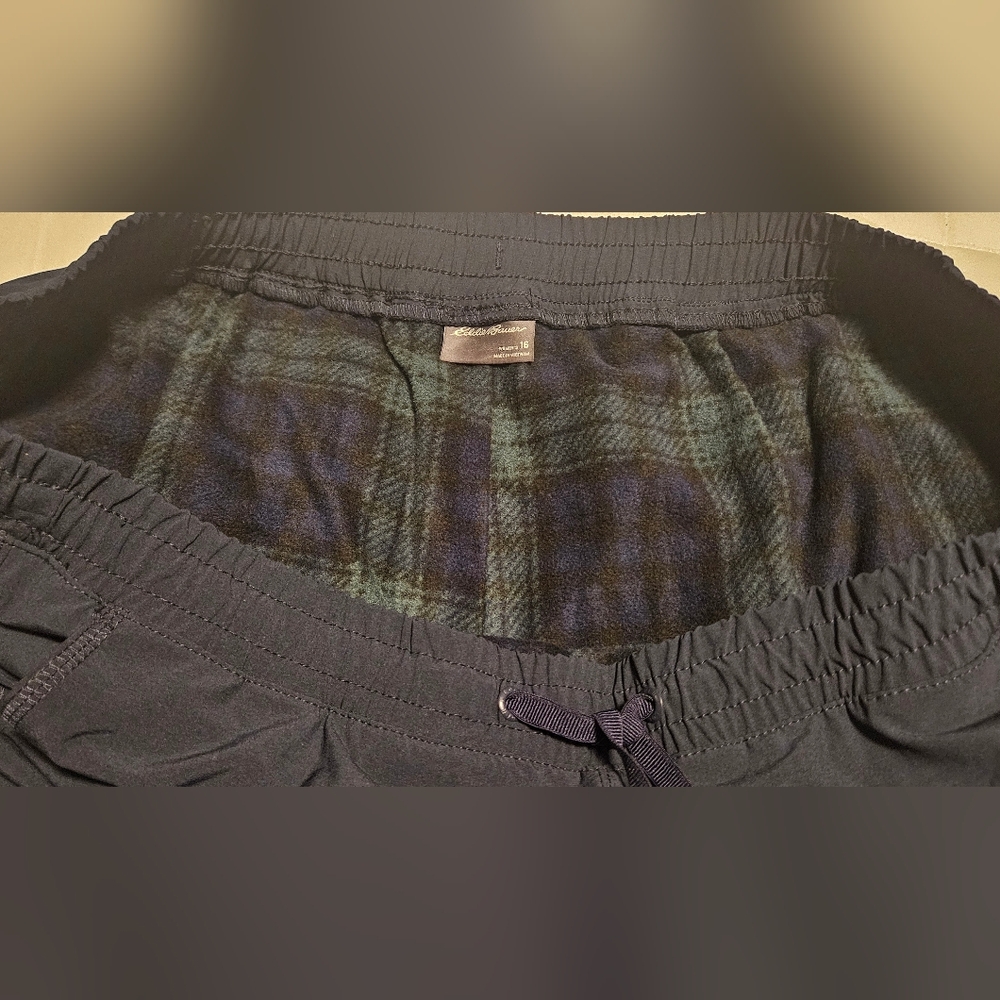 Women's Eddie Bauer Fleece Lined Pants: Nany w/Navy/Green Plaid Fleece: Size- 16 - Picture 4 of 11